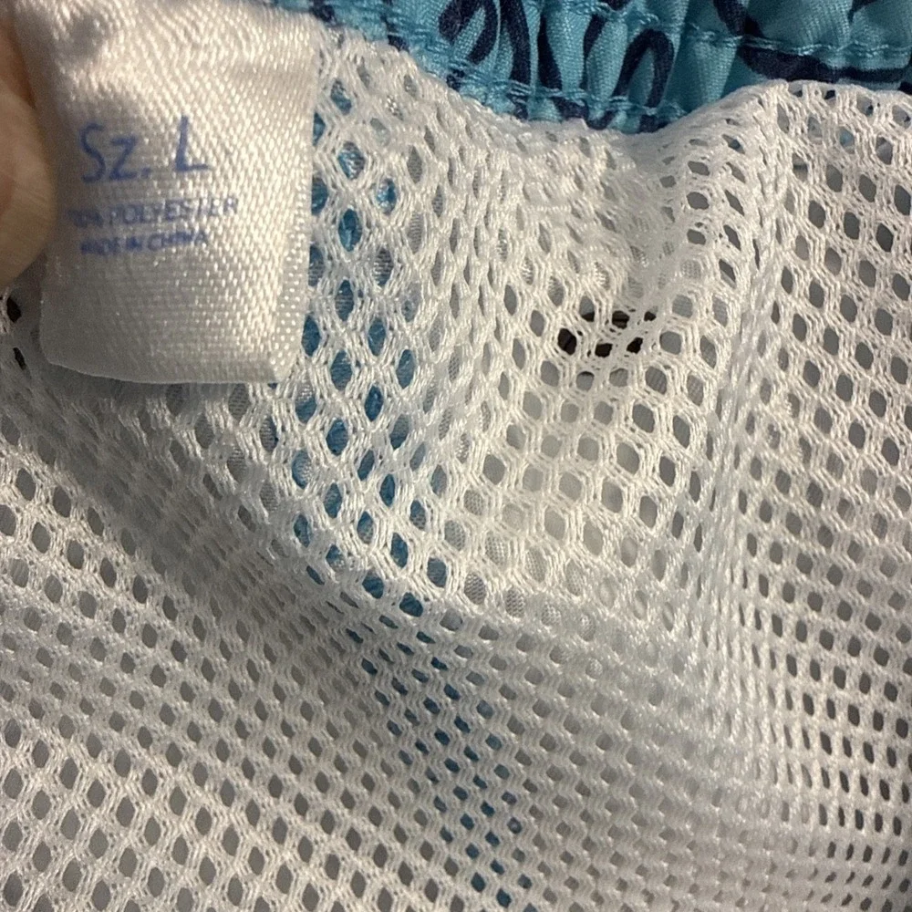 Southern Tide‎ Mens L Shark Wave Swim Trunks